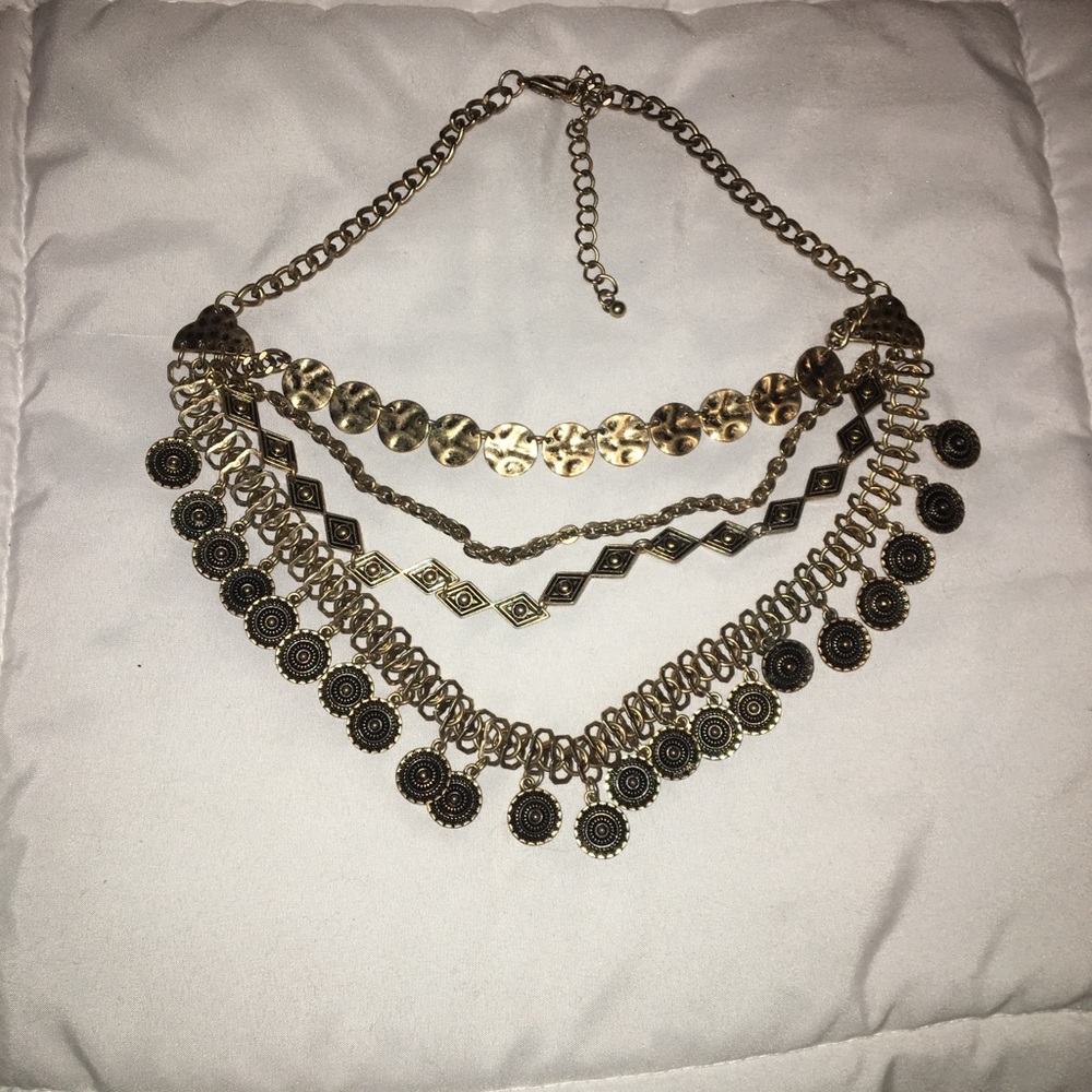 Layered necklace in bronze